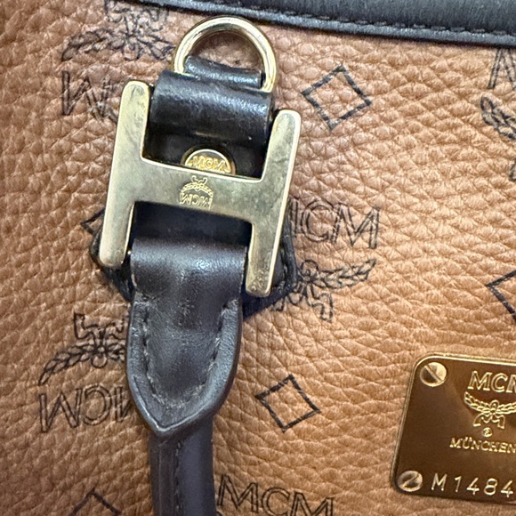 MCM Chocolate Leather Boston - Picture 13 of 14